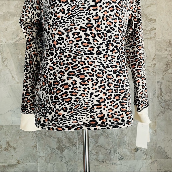 Flora by Flora Nikrooz Leopard Velour Pajama PJ Top - Picture 3 of 7